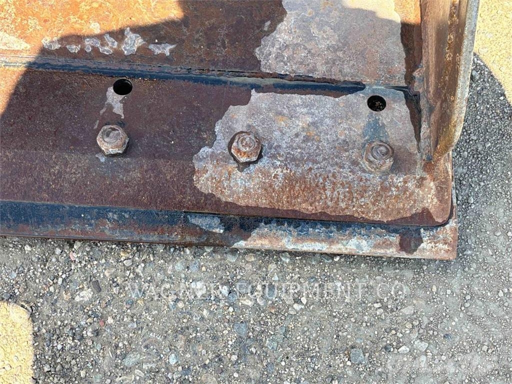 CAT 289D3 Lánctalpas homlokrakodók