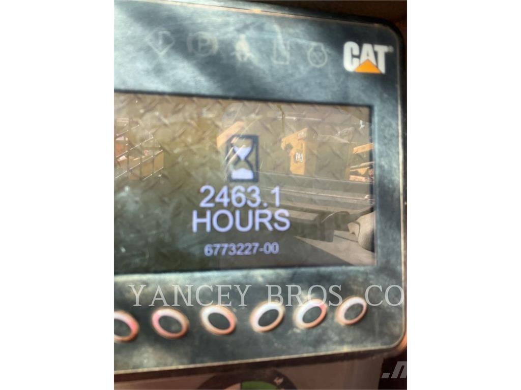 CAT 289D3 Lietoti riteņu kompaktiekrāvēji