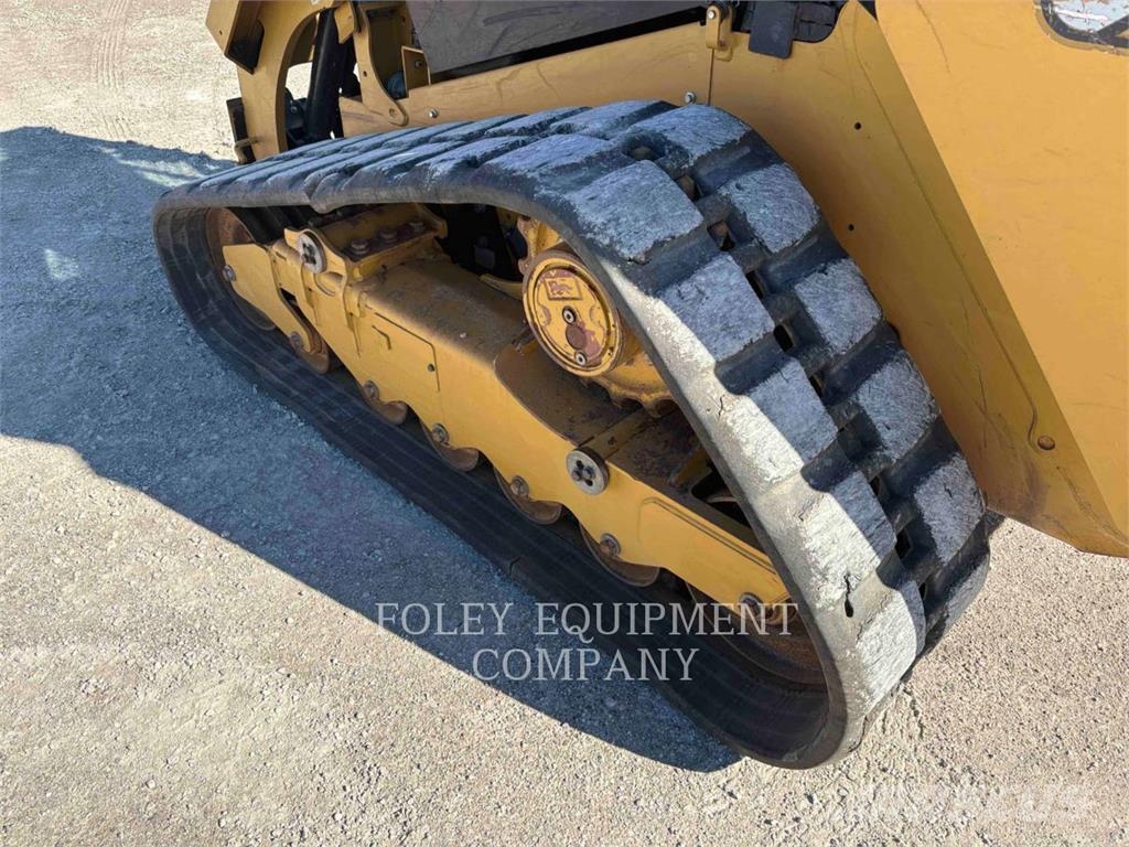 CAT 289D3 لوادر انزلاقية التوجيه