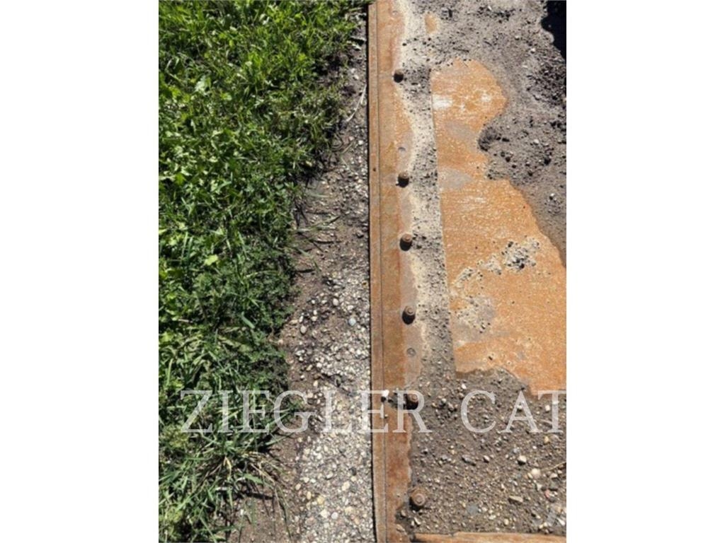 CAT 289D3 履带式装载机