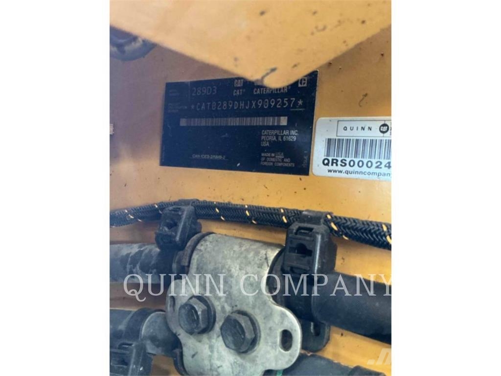 CAT 289D3 لوادر انزلاقية التوجيه