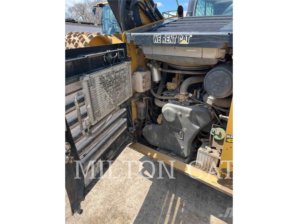 CAT 297D XHP Lietoti riteņu kompaktiekrāvēji