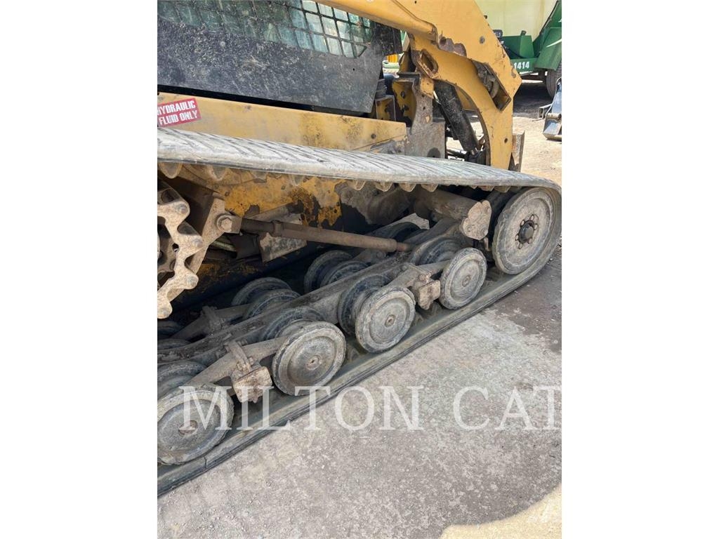 CAT 297D XHP Lietoti riteņu kompaktiekrāvēji