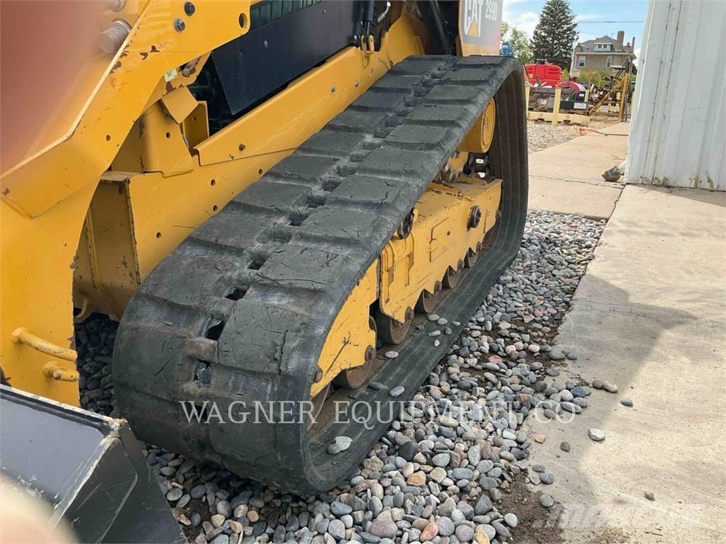 CAT 299D Crawler loaders