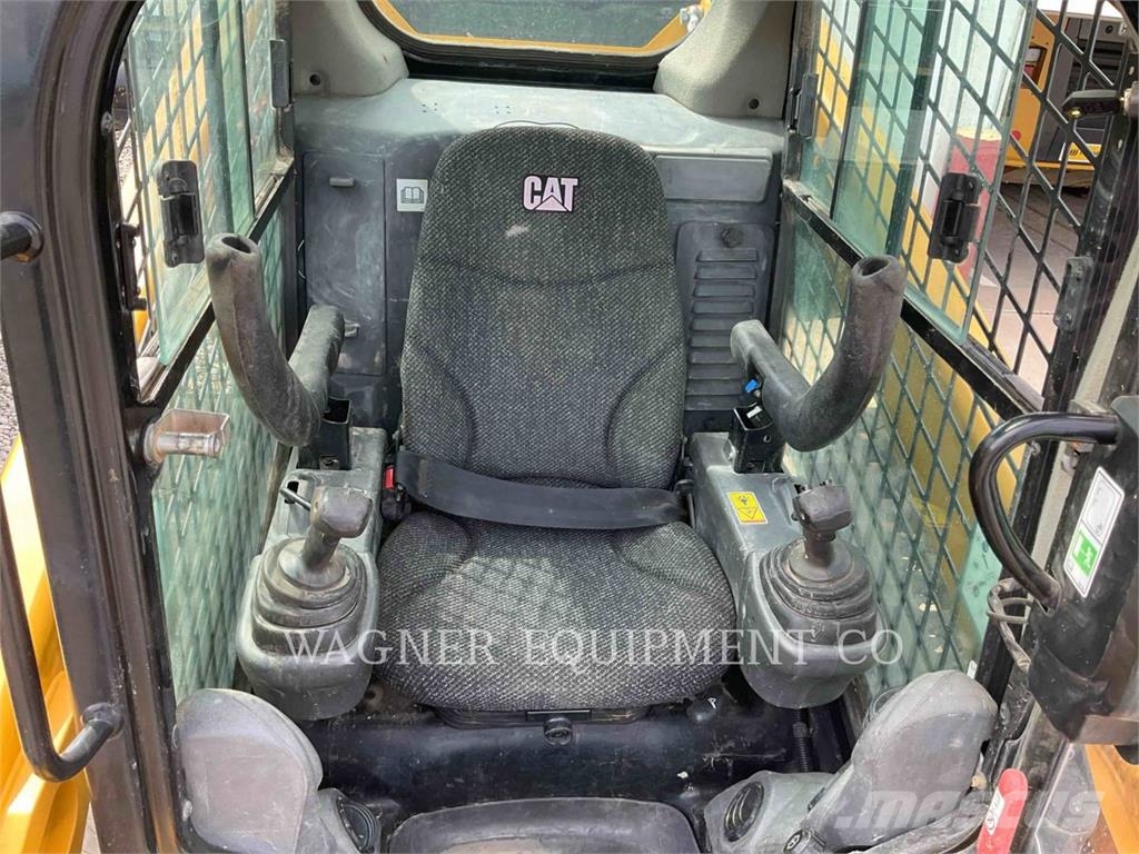 CAT 299D Crawler loaders