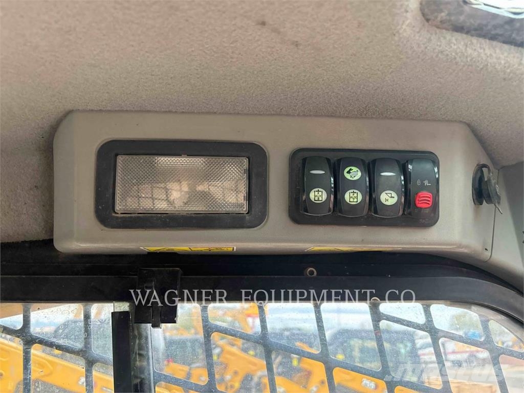 CAT 299D 궤도식 로우더