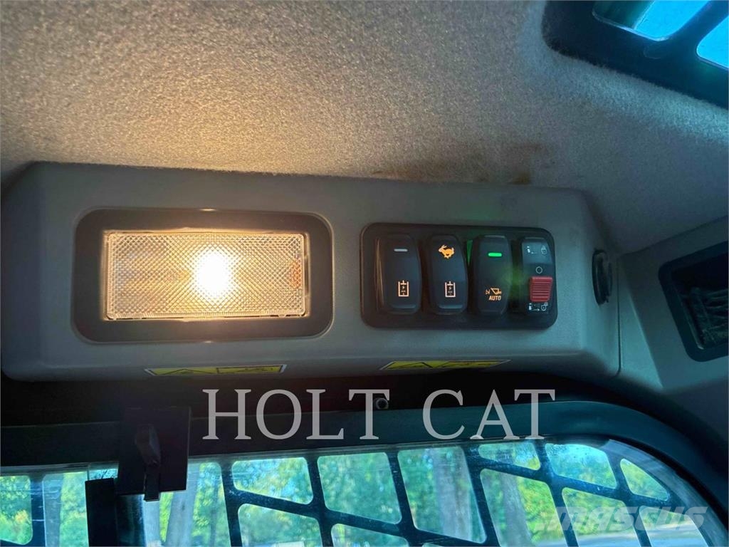 CAT 299D XHP Schrankladers