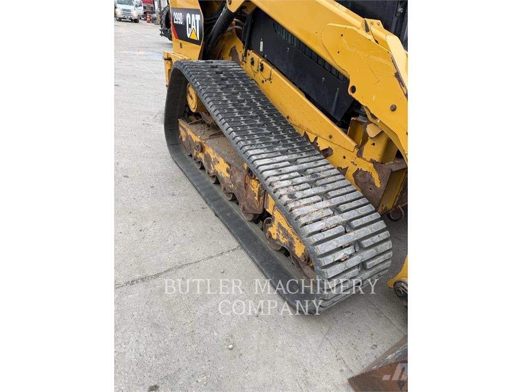 CAT 299D2 궤도식 로우더