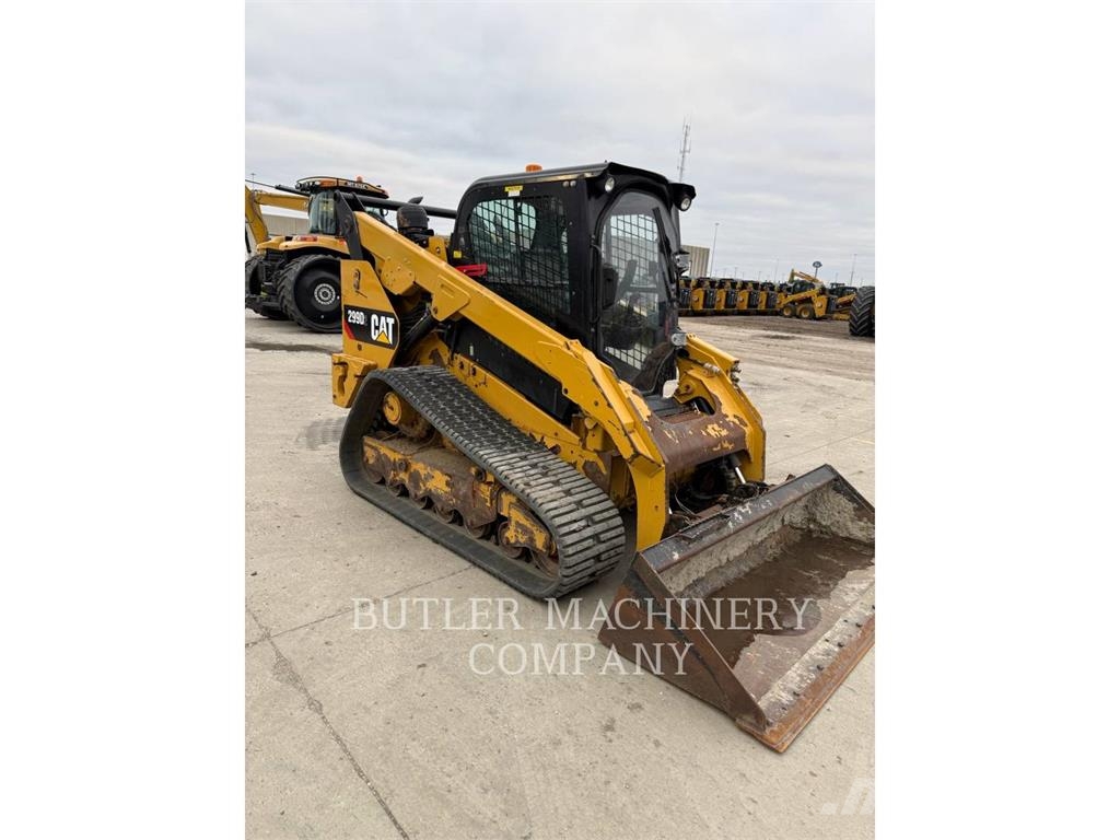 CAT 299D2 궤도식 로우더