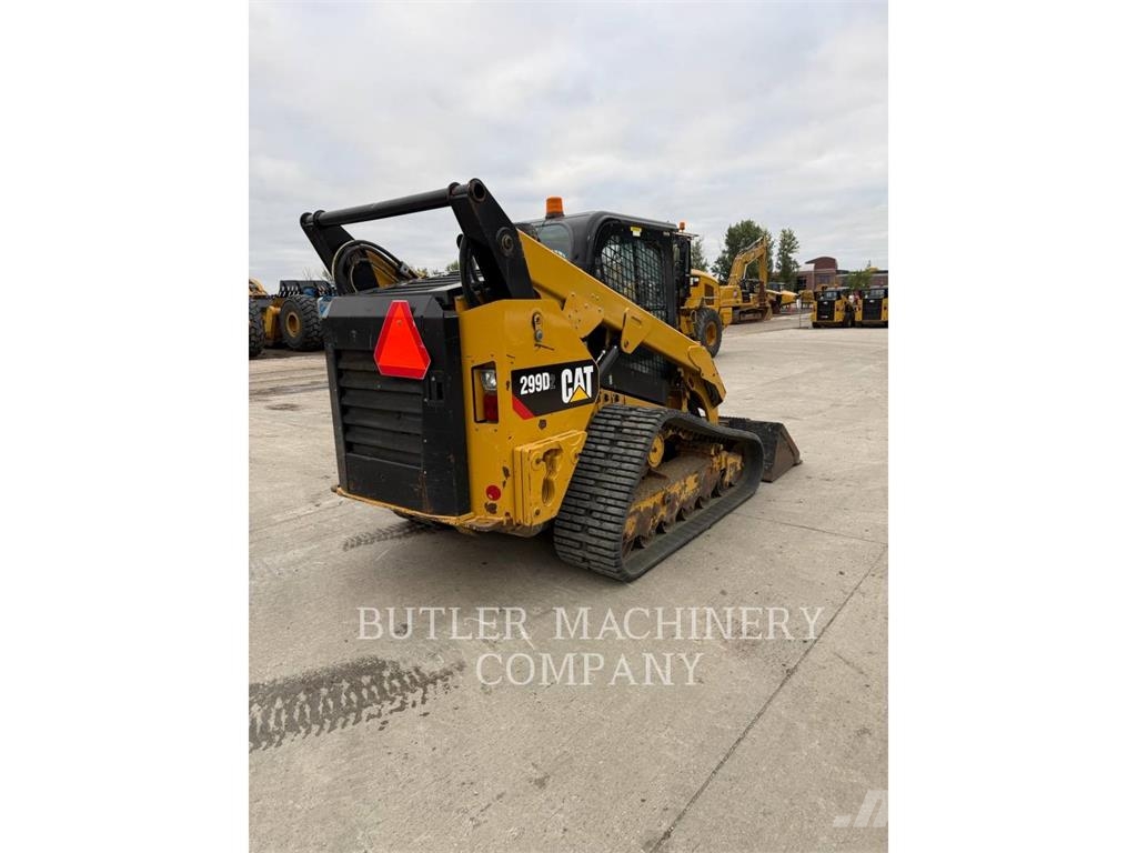 CAT 299D2 궤도식 로우더