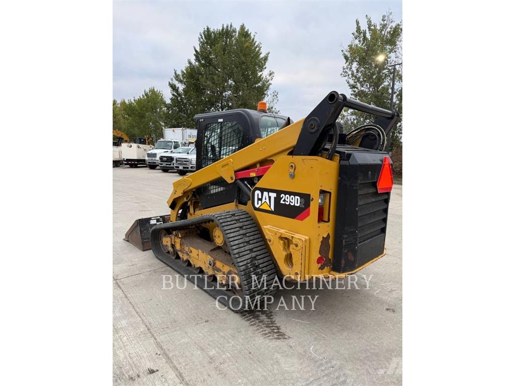 CAT 299D2 궤도식 로우더