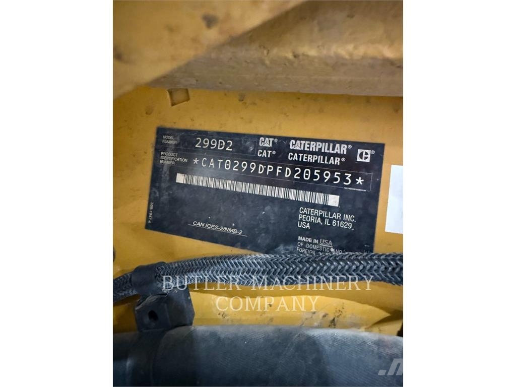CAT 299D2 궤도식 로우더