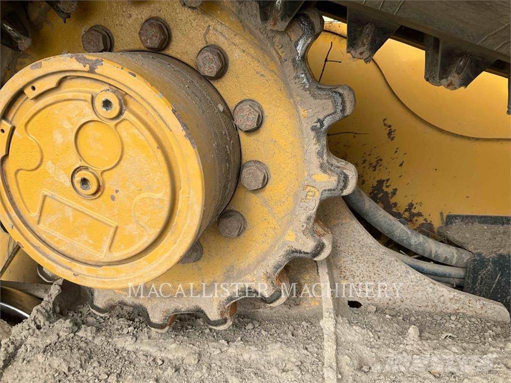 CAT 299D2 推土機