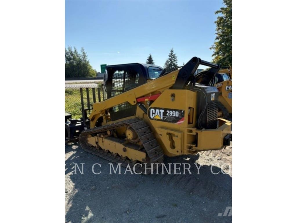 CAT 299D2 Kompaktrakodók