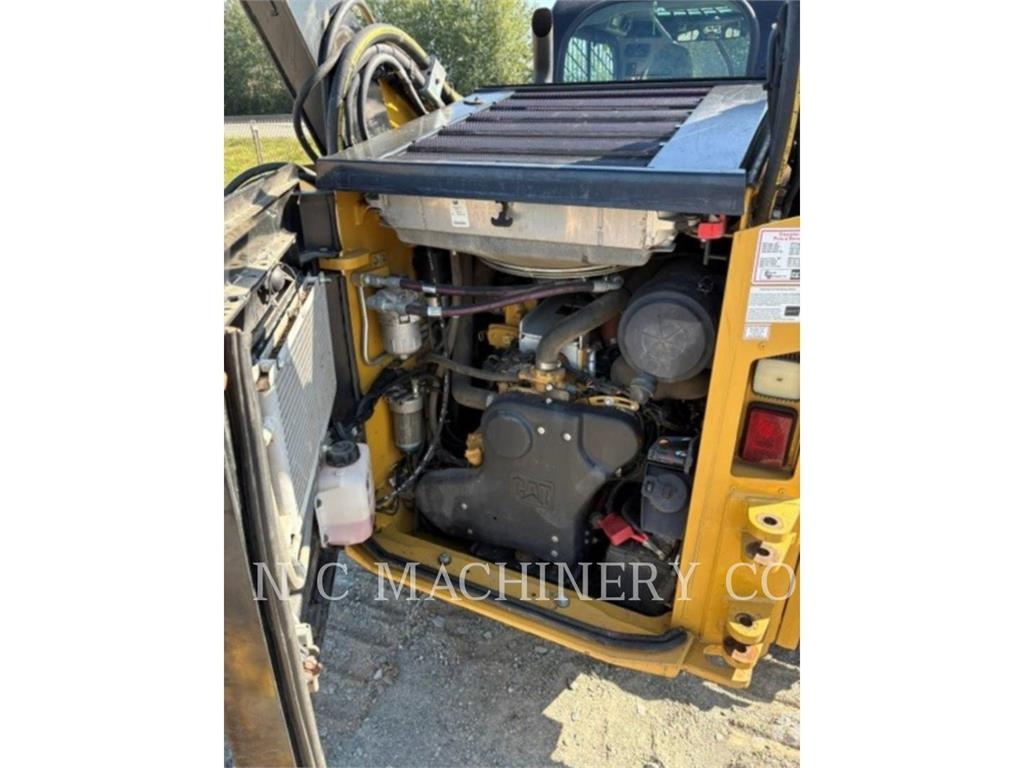 CAT 299D2 Kompaktrakodók