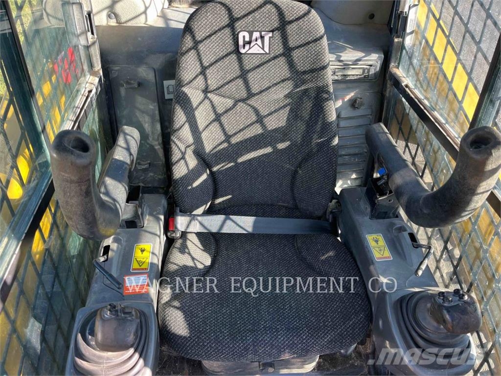 CAT 299D2 XHP Crawler loaders