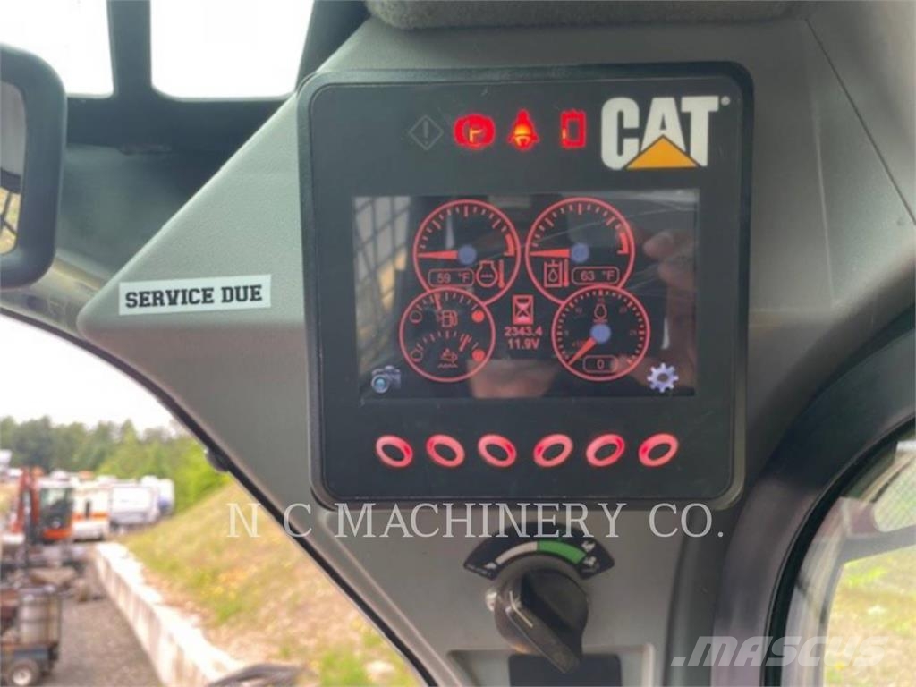 CAT 299D2 XHP Skid steer loaders