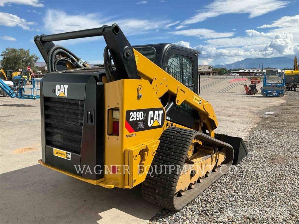 CAT 299D2 XHP Paletli yükleyiciler