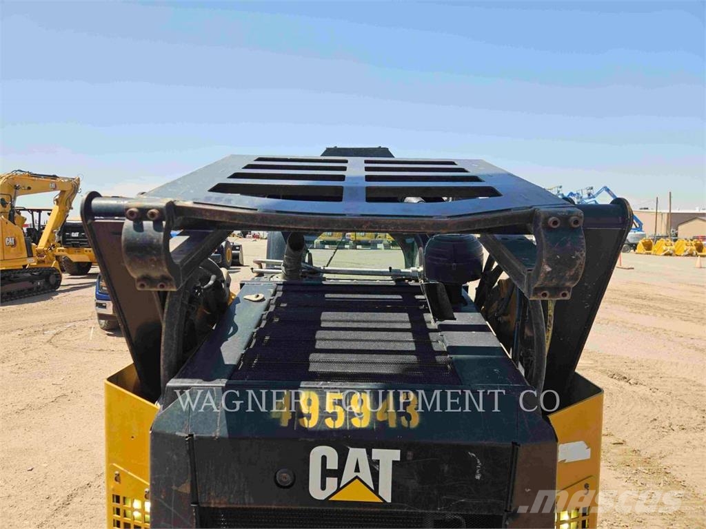 CAT 299D2 XHP Pásové nakladače