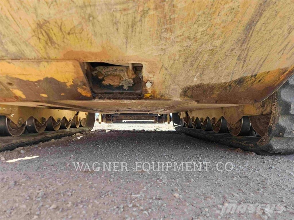 CAT 299D2 XHP Pásové nakladače