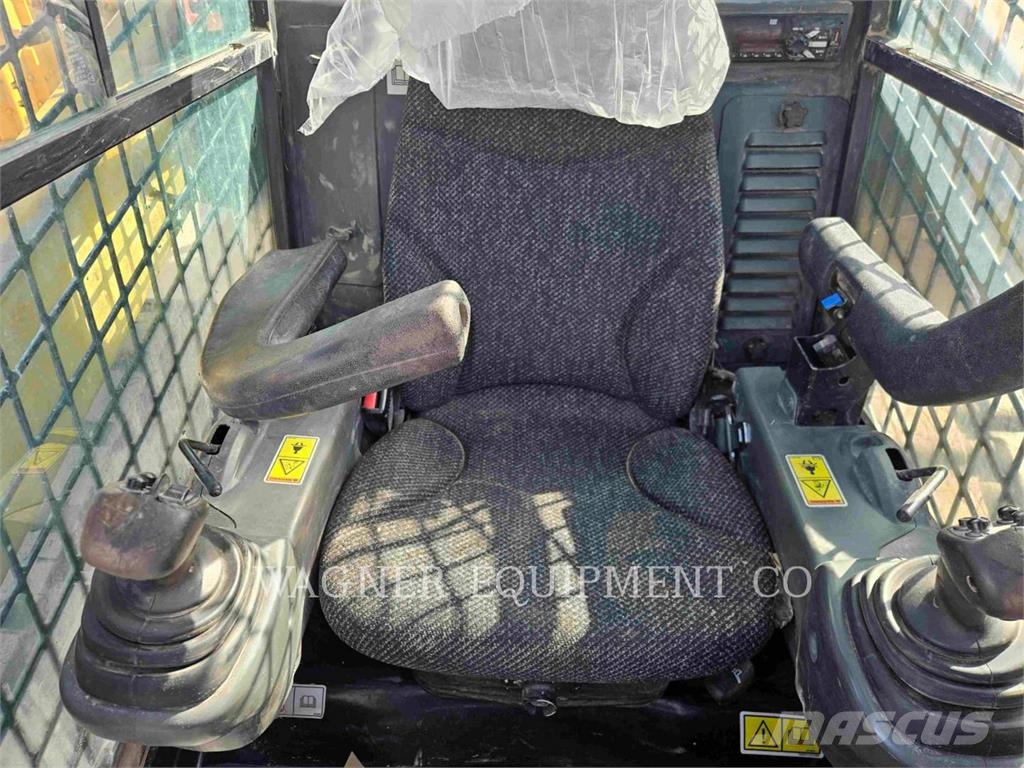 CAT 299D2XHP Nakladalci goseničarji