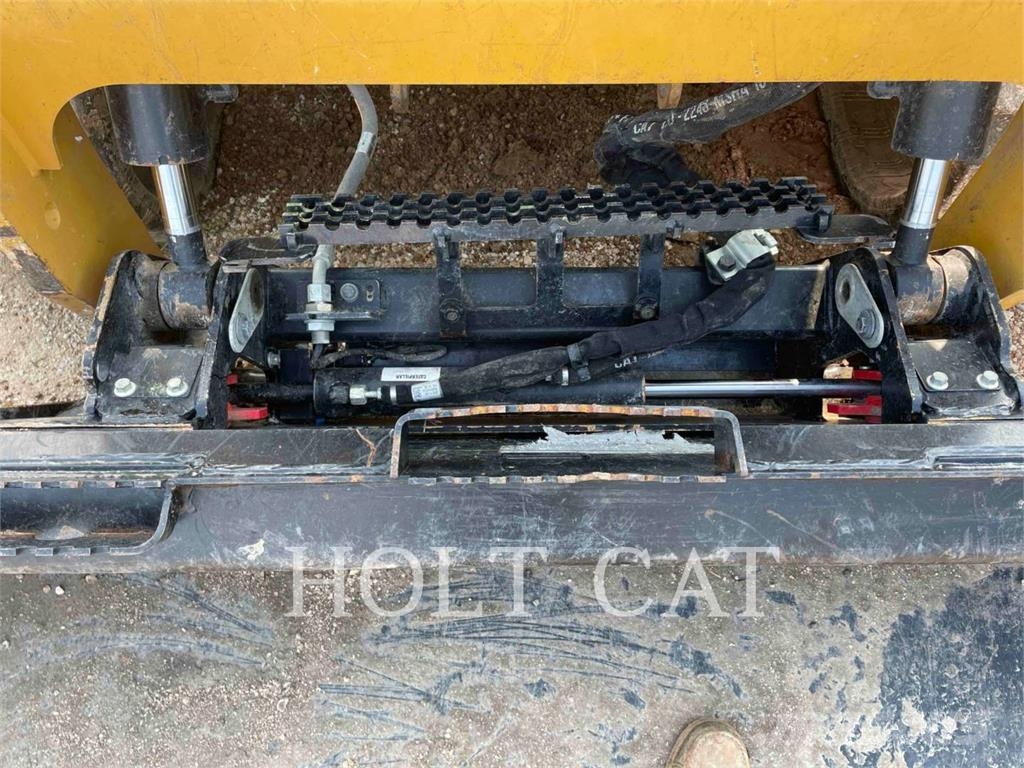 CAT 299D3 推土機