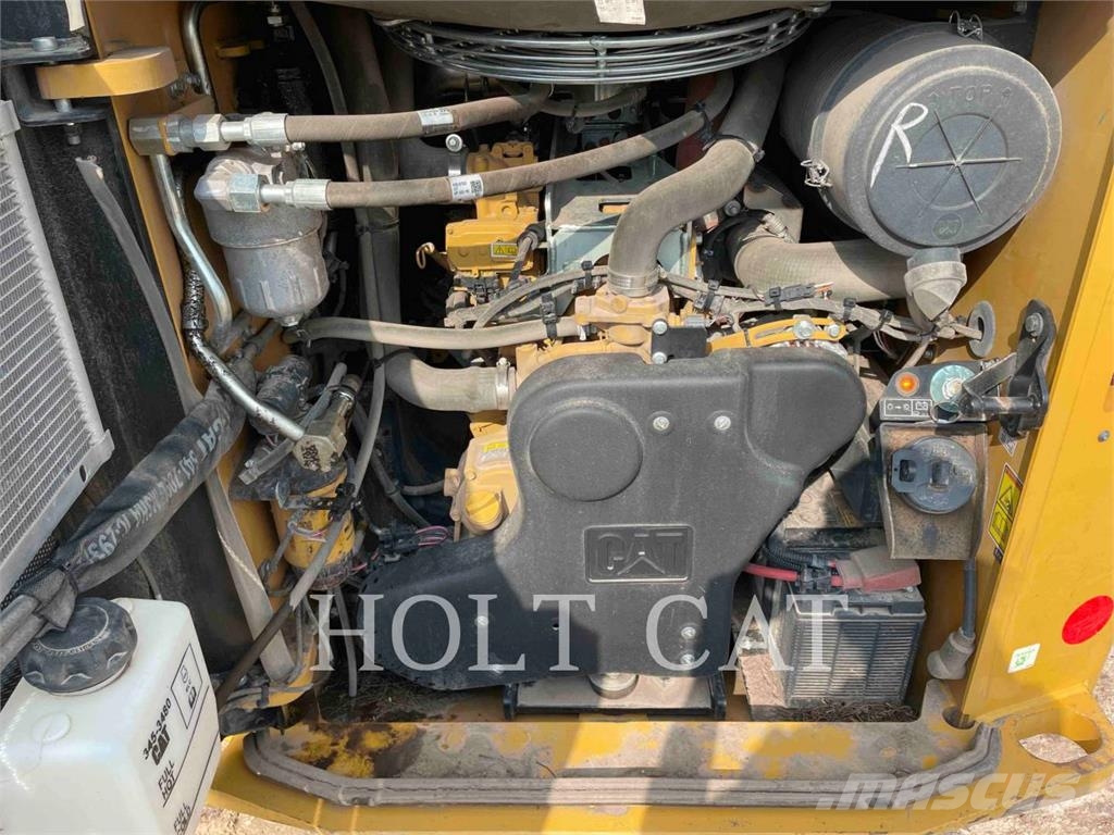 CAT 299D3 推土機