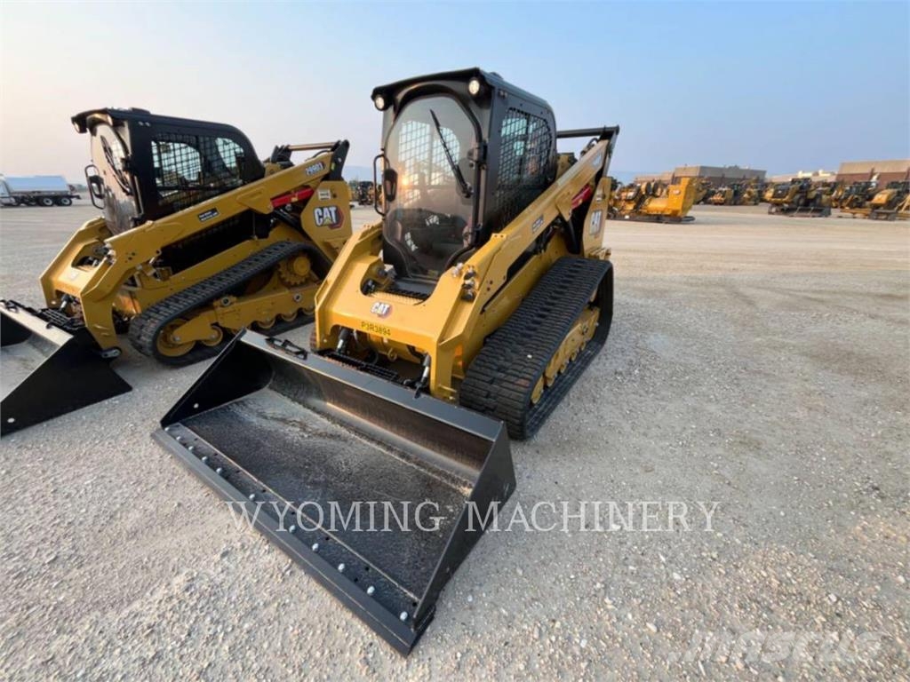CAT 299D3 لوادر انزلاقية التوجيه