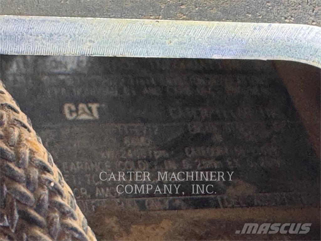 CAT 299D3 Φορτωτάκια