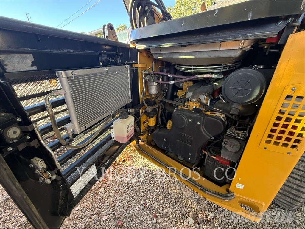 CAT 299D3 궤도식 로우더