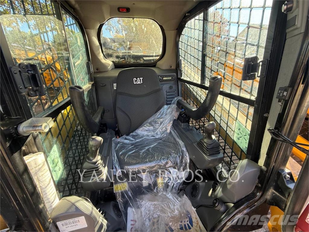 CAT 299D3 궤도식 로우더