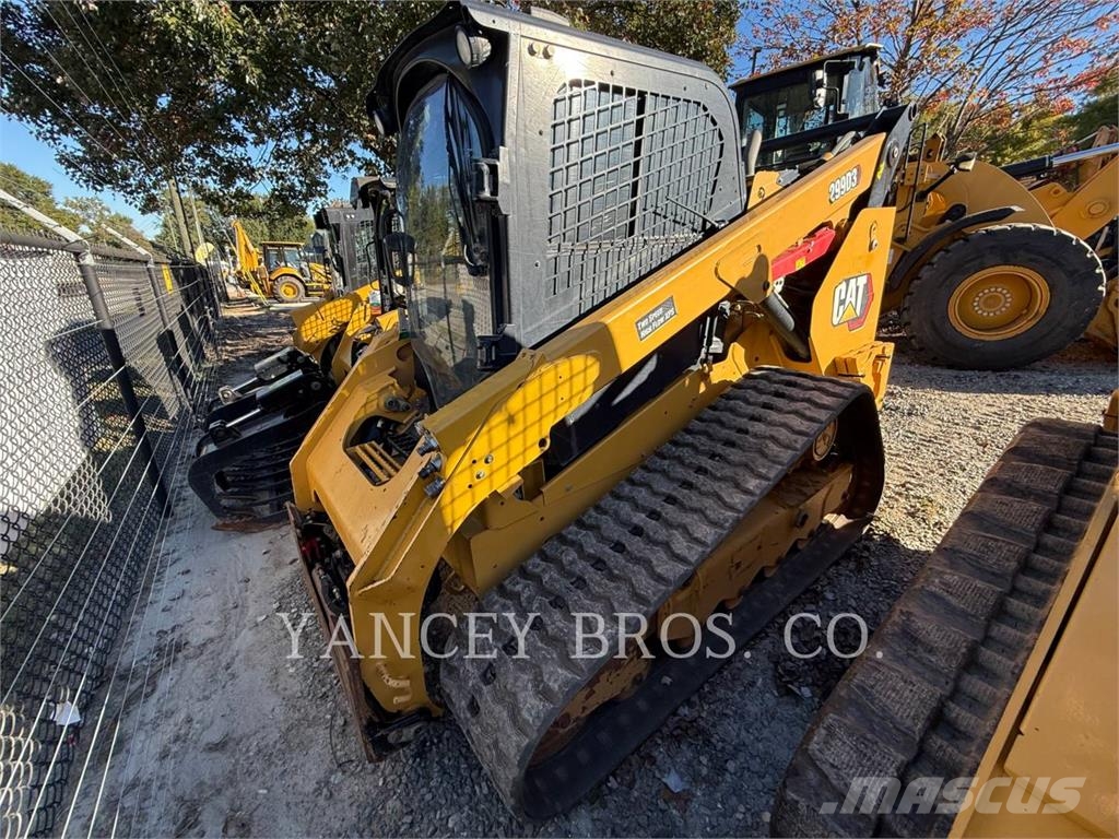 CAT 299D3 لوادر انزلاقية التوجيه
