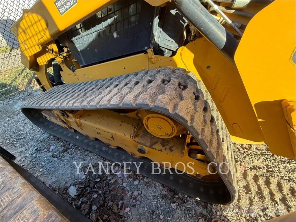 CAT 299D3 لوادر انزلاقية التوجيه