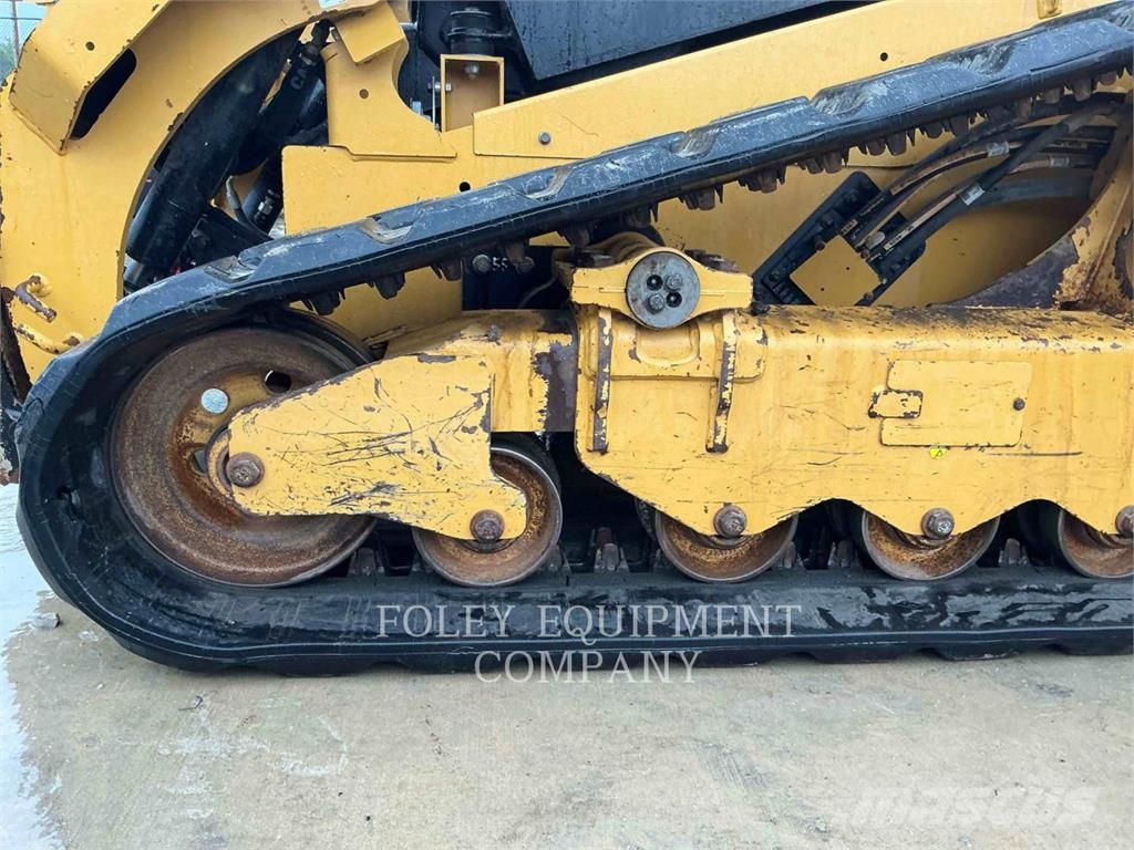 CAT 299D3 Liukuohjatut kuormaajat