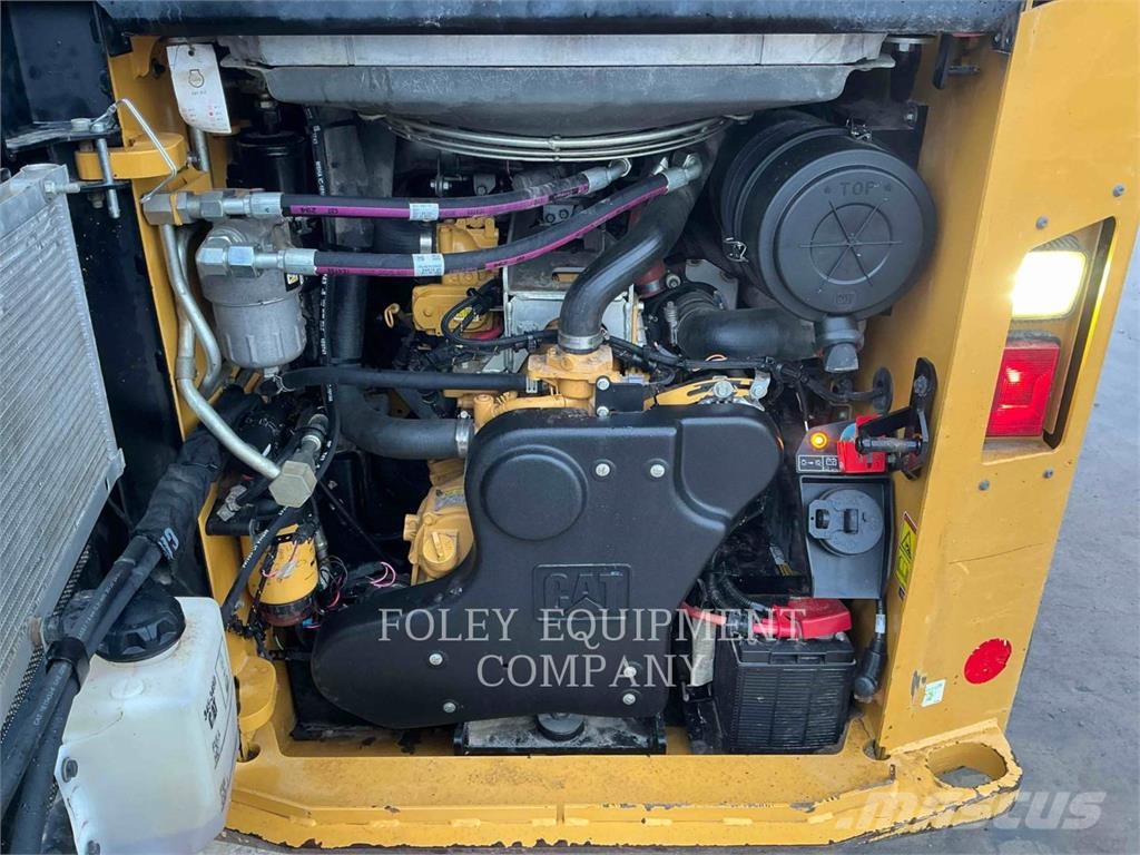 CAT 299D3 Liukuohjatut kuormaajat
