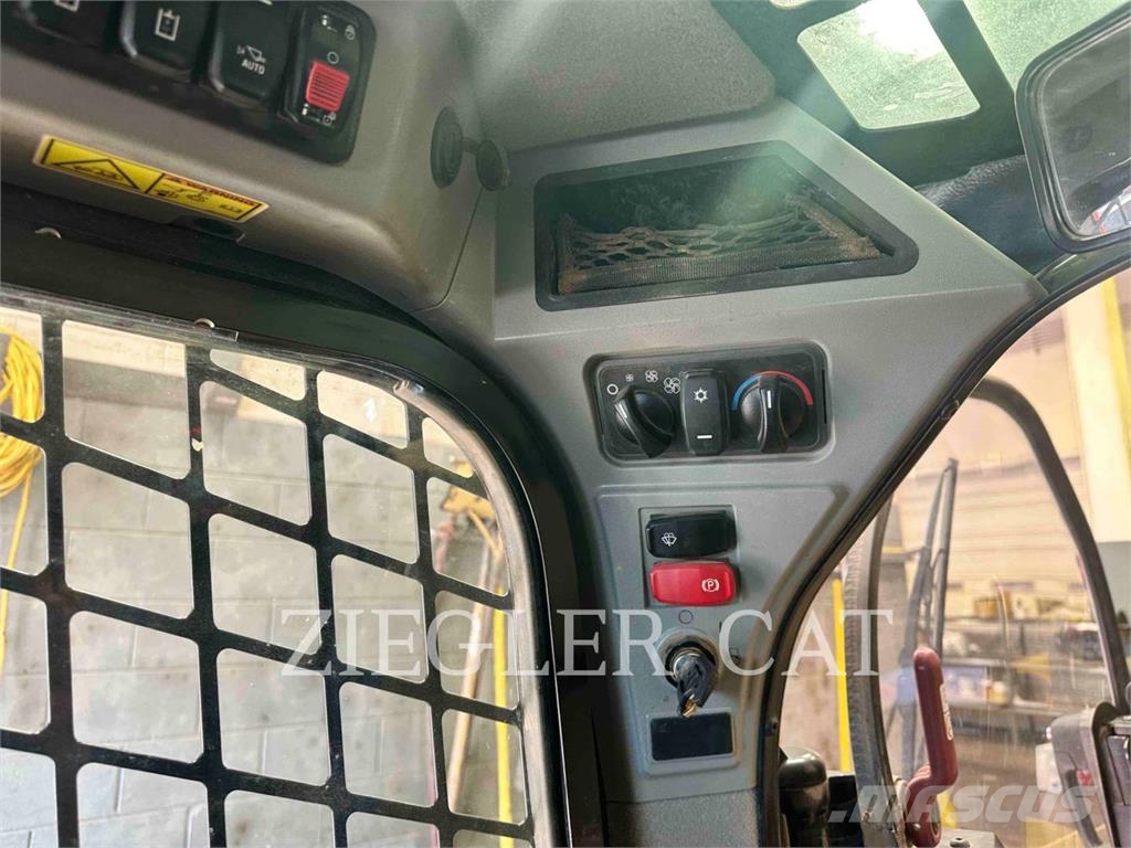 CAT 299D3 Rupsladers