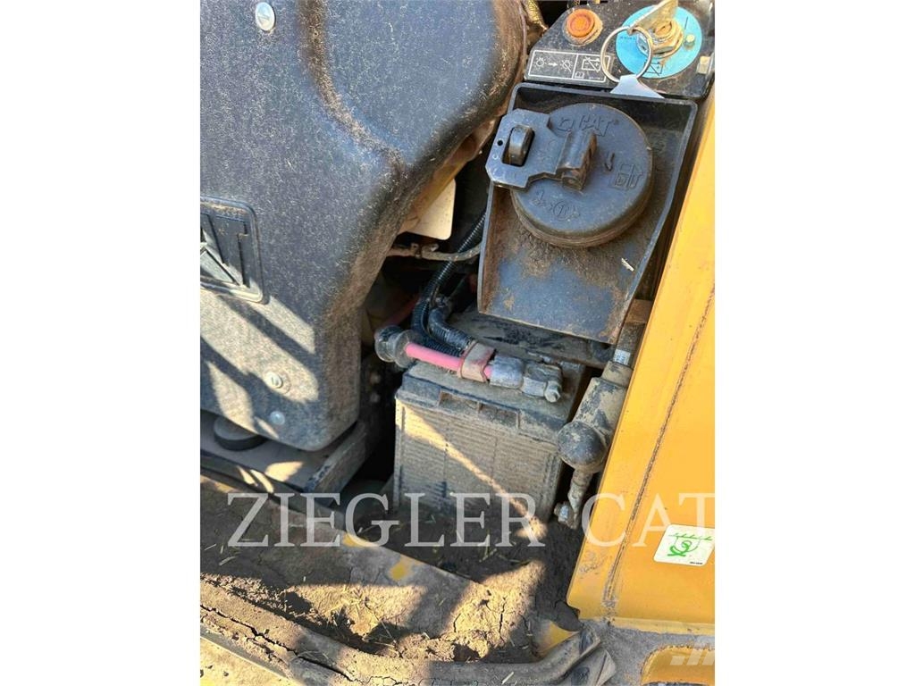 CAT 299D3 Rupsladers