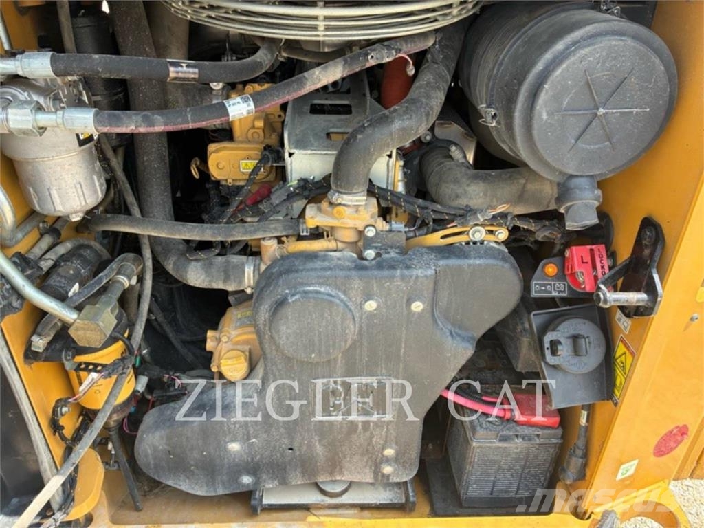 CAT 299D3 Rupsladers