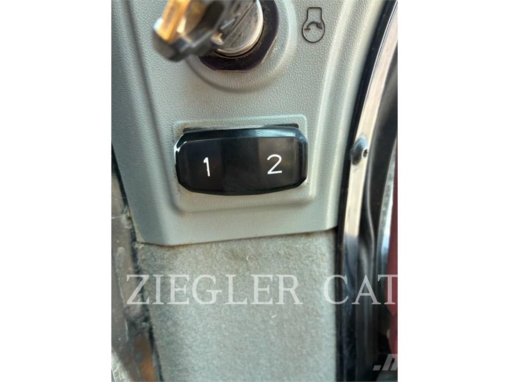 CAT 299D3 Rupsladers