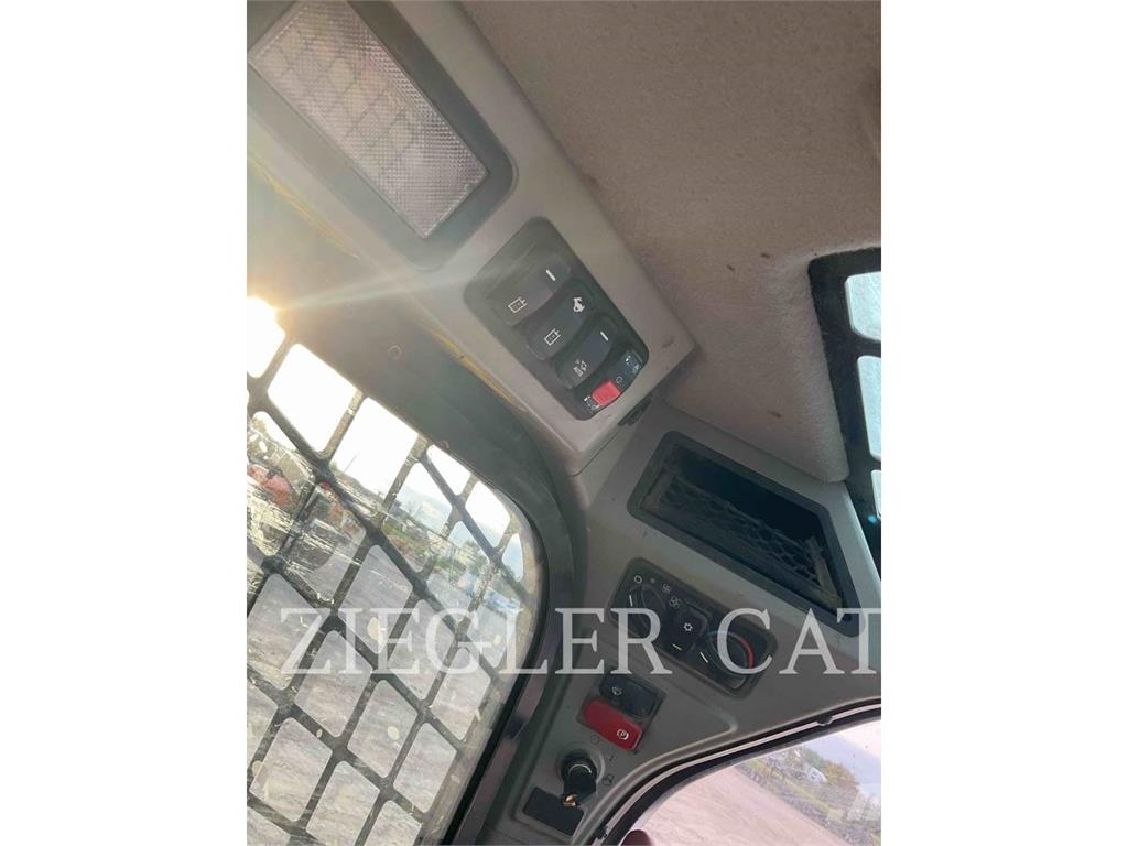 CAT 299D3 Kāpurķēžu iekrāvēji