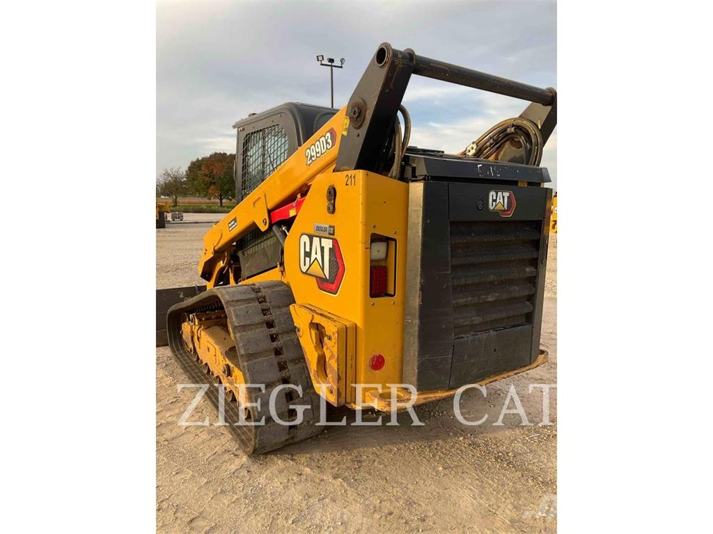 CAT 299D3 Kāpurķēžu iekrāvēji