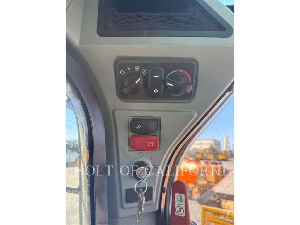 CAT 299D3 Φορτωτάκια