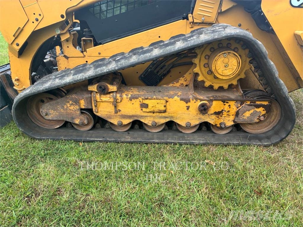 CAT 299D3 Kāpurķēžu iekrāvēji