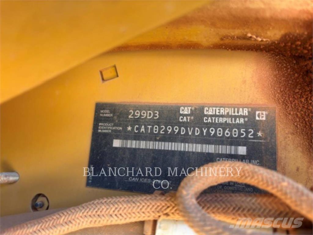 CAT 299D3 Roomiklaadurid