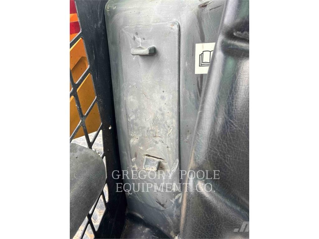 CAT 299D3 Chargeuse sur chenilles