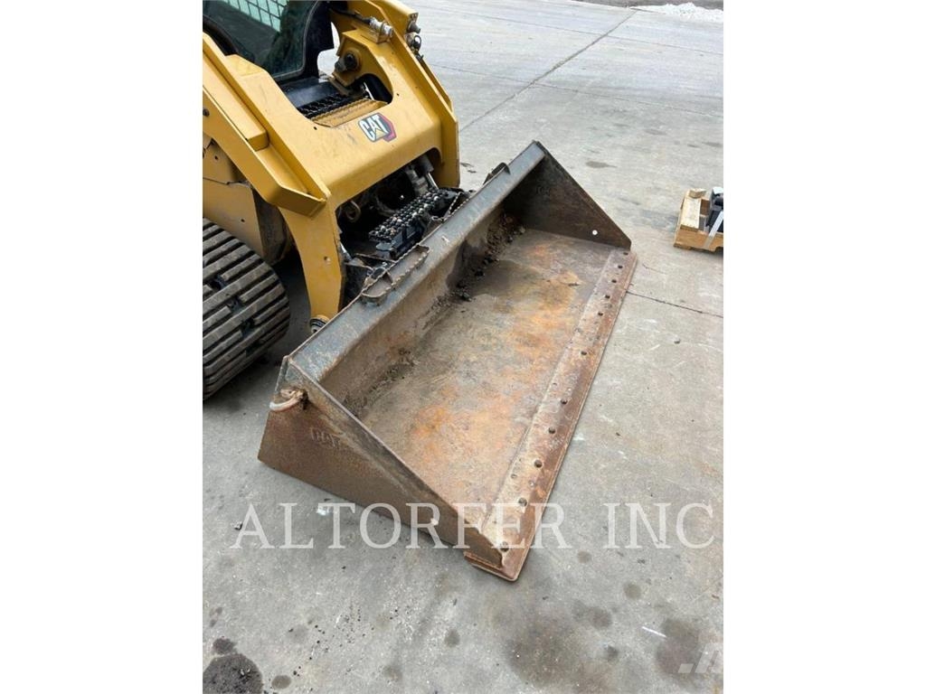 CAT 299D3 Mini Pale Gommate