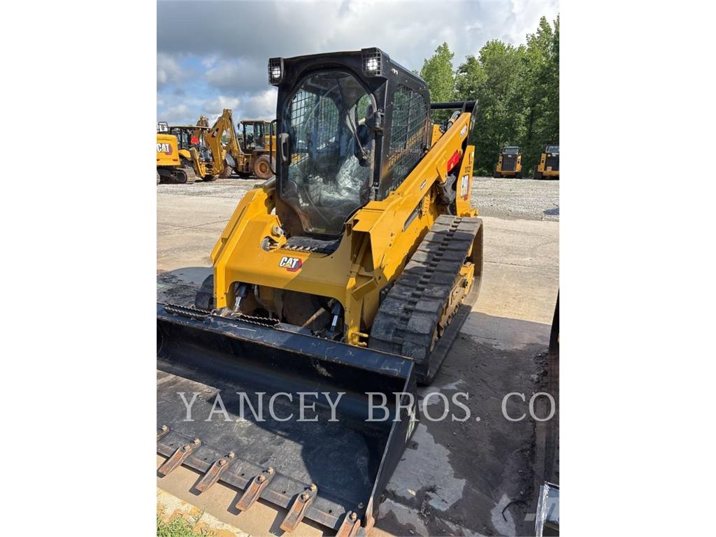 CAT 299D3 HF Schrankladers