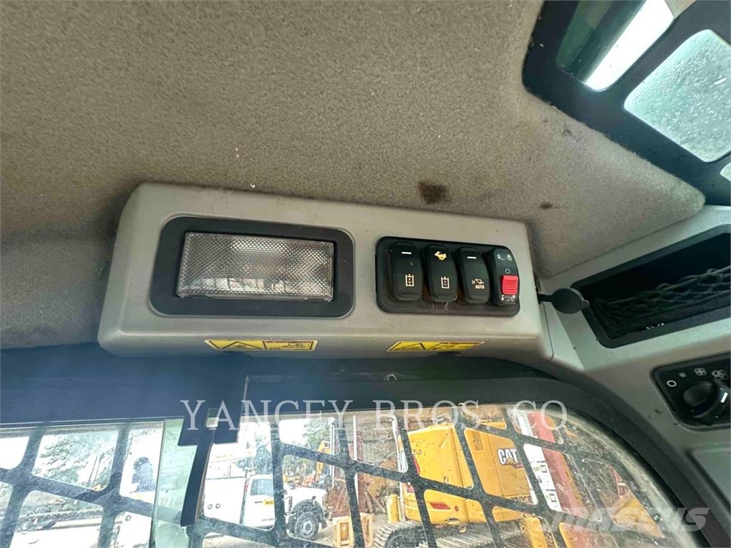 CAT 299D3 HF Kompaktlader