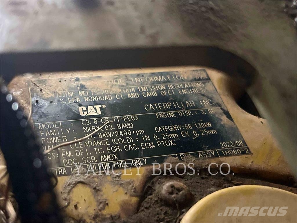 CAT 299D3 HF Schrankladers