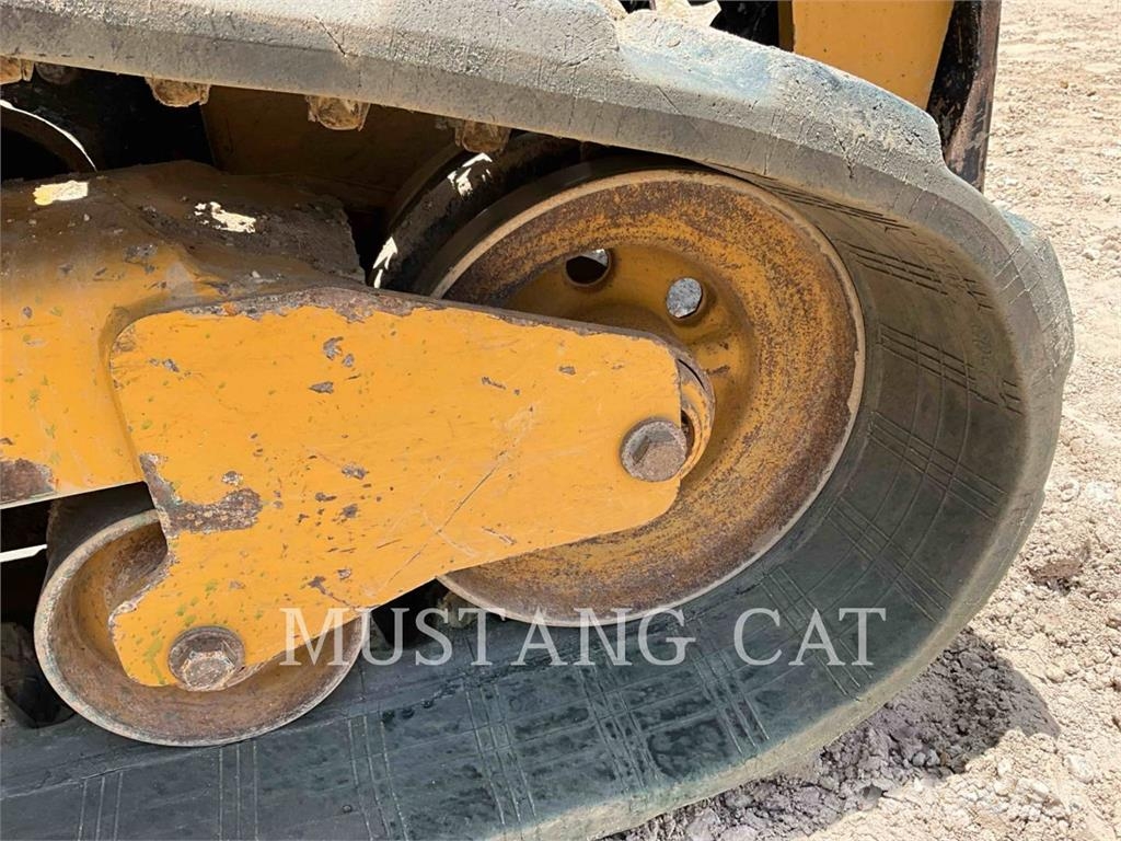 CAT 299D3 XE Pásové nakladače